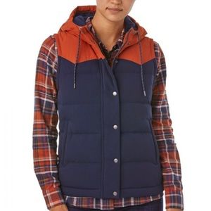 Patagonia Woman’s Bivy Hooded Down Vest